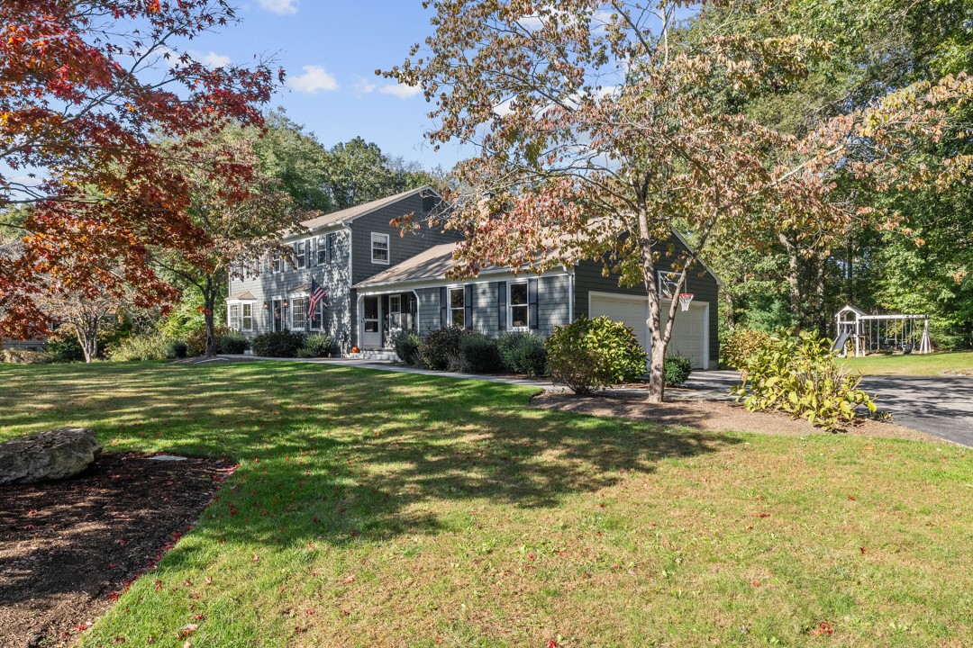 320 Stone Ridge Drive East Greenwich, RI 02818 - Photo 4 of 49