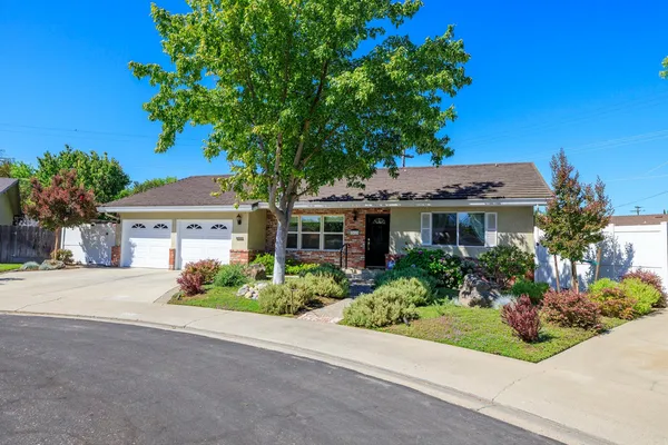 $572,500 | 3613 Fern Court, Modesto, CA 95356