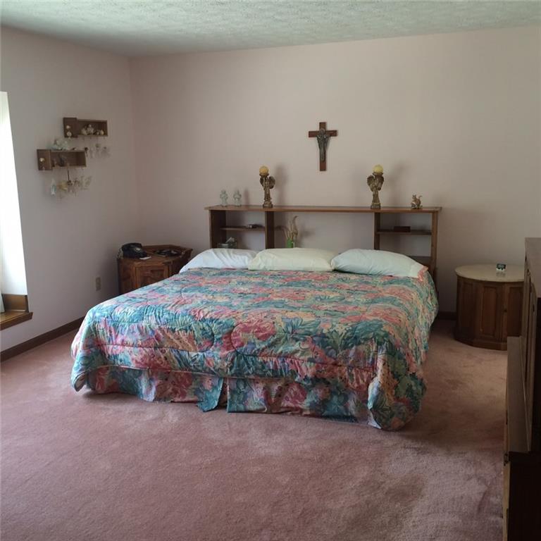 201 Charing Cross Road Indianapolis, IN 46217 - Photo 5 of 8 Gallery Image 5