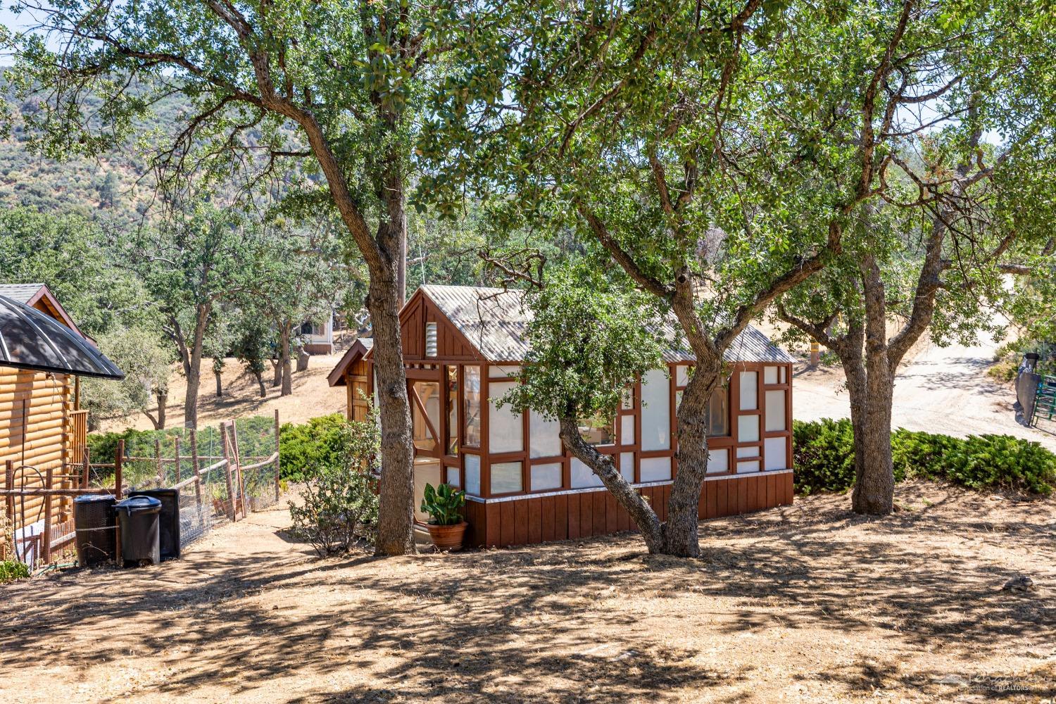 19185 Rice Drive Tehachapi, CA 93561 - Photo 33 of 46 Gallery Image 33