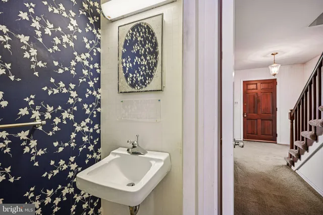 $575,000 | 3713 Meyer Lane, Hatboro, PA 19040