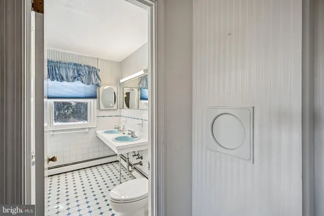 $575,000 | 3713 Meyer Lane, Hatboro, PA 19040