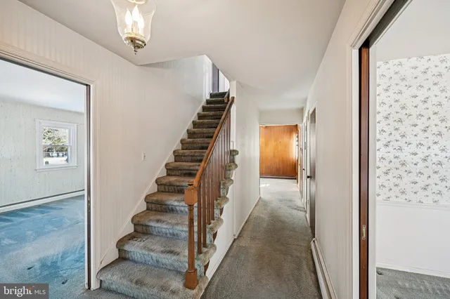 $575,000 | 3713 Meyer Lane, Hatboro, PA 19040