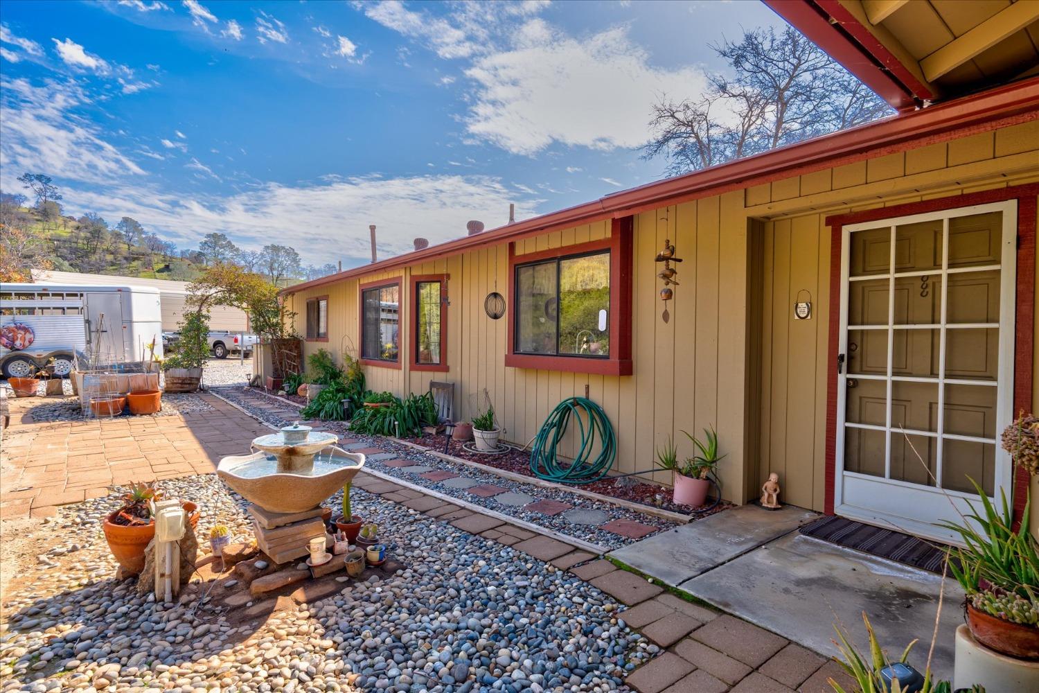 33273 Vetoll Road Coarsegold, CA 93614 - Photo 5 of 56 Gallery Image 5