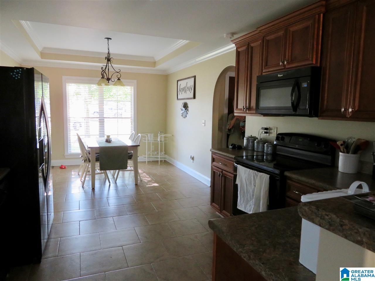 227 Falling Waters Way Alabaster, AL 35114 - Photo 4 of 34