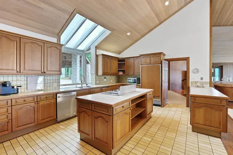$1,495,000 | 425 Old Fm 224, Coldspring, TX 77331
