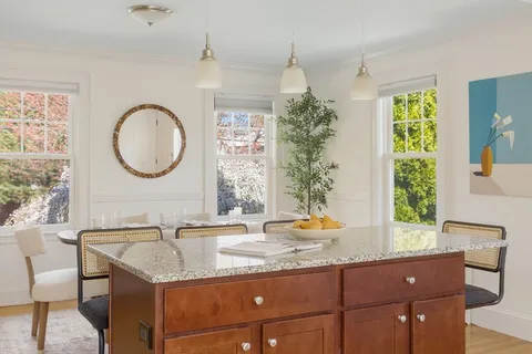 $995,000 | 220 Hillside Avenue, Arlington, MA 02476