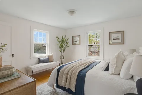 $995,000 | 220 Hillside Avenue, Arlington, MA 02476