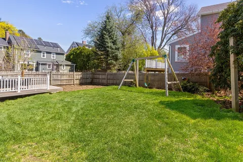 $995,000 | 220 Hillside Avenue, Arlington, MA 02476