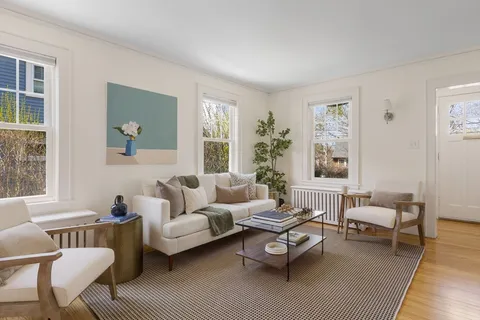 $995,000 | 220 Hillside Avenue, Arlington, MA 02476