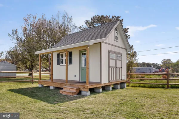 $475,000 | 3220 Ridge Road, Chincoteague Island, VA 23336