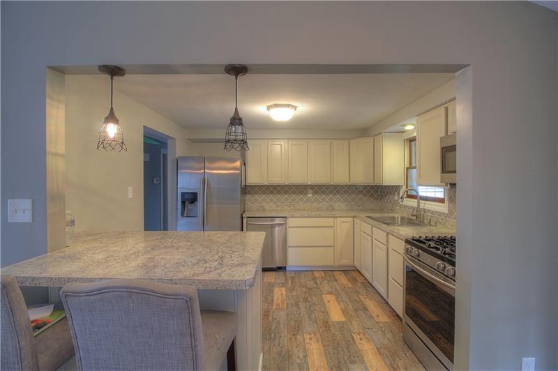 273 Foster Road New Brighton, PA 15066 - Photo 4 of 23 Gallery Image 4