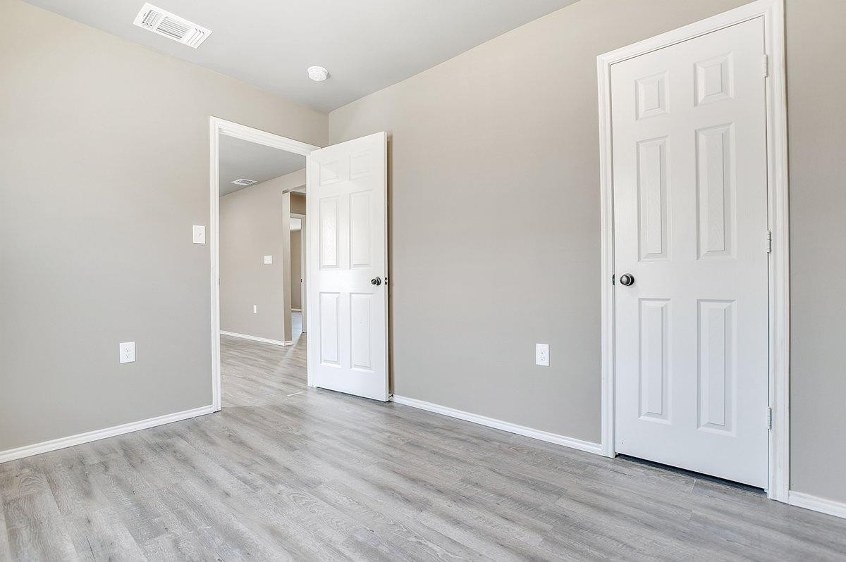 530 46th Street Lubbock, TX 79424 - Photo 11 of 14 Photo 11