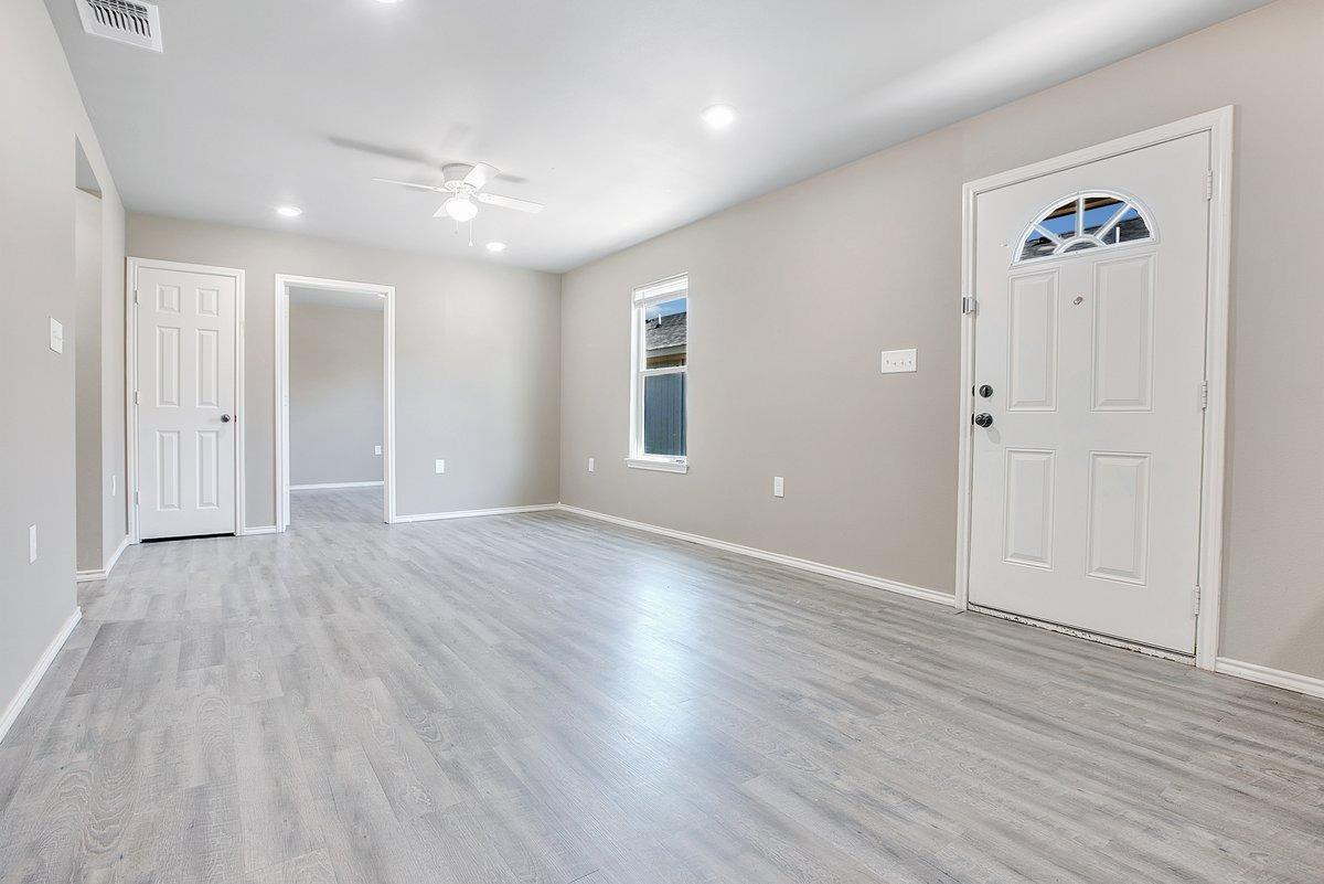 530 46th Street Lubbock, TX 79424 - Photo 13 of 14 Photo 13