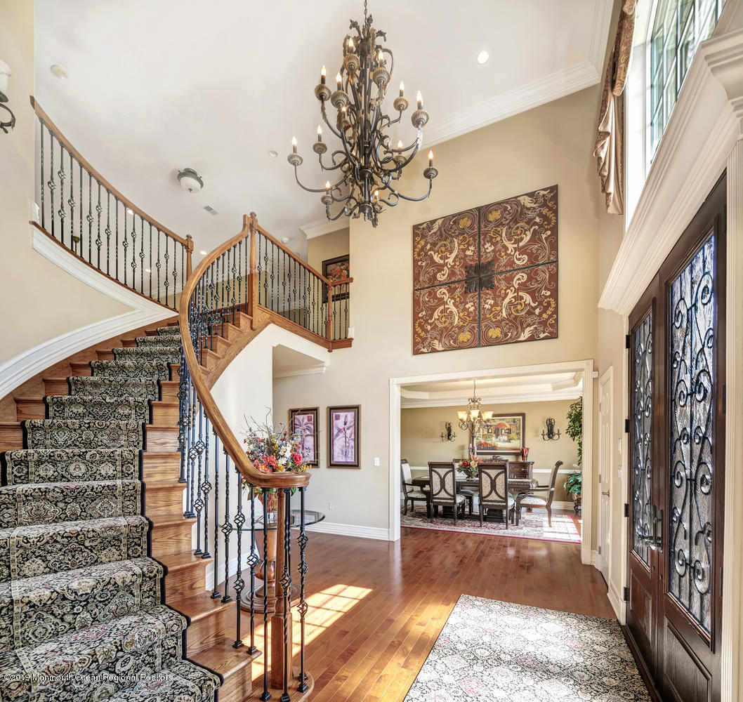 12 Rifkin Court Manalapan, NJ 07726 - Photo 5 of 54 12 Rifkin Ct Manalapan-large-023-54-1F8A