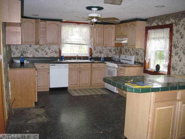 1644 Estes Ruffin, NC 27326 - Photo 2 of 11 Kitchen.