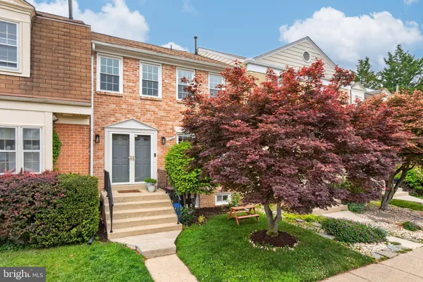 $799,900 | 11107 Candlelight Lane, Potomac, MD 20854