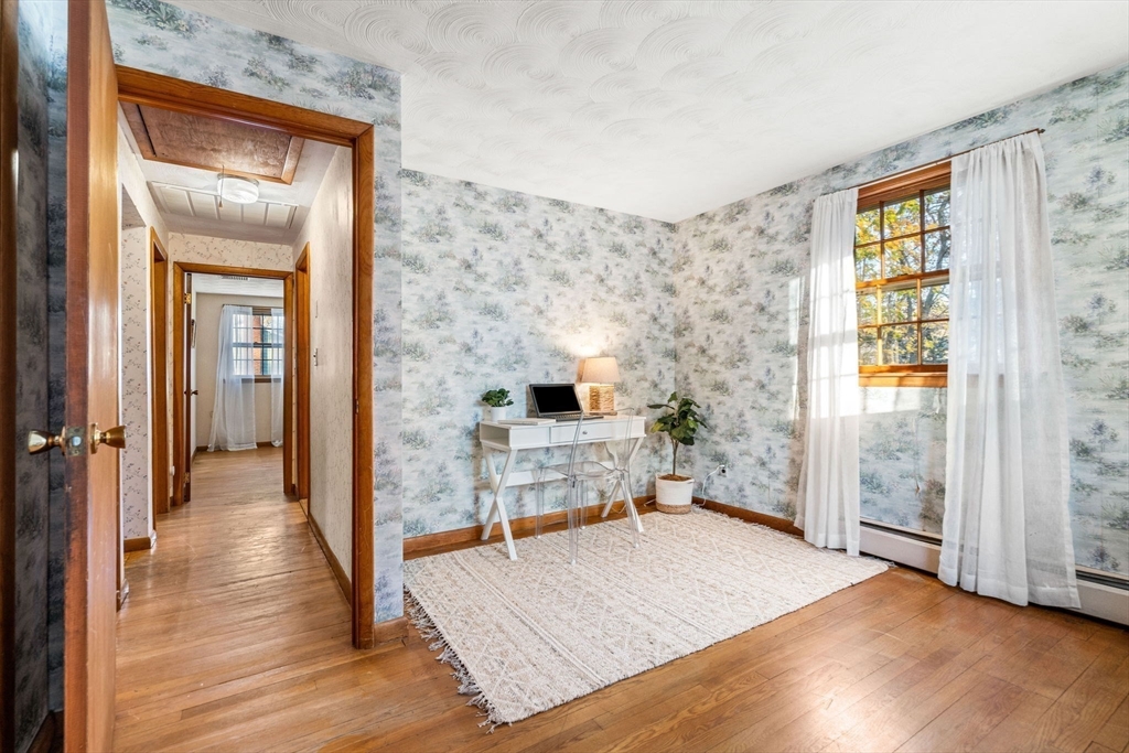 238 Fox Hill Road Burlington, MA 01803 - Photo 31 of 41 Gallery Image 31