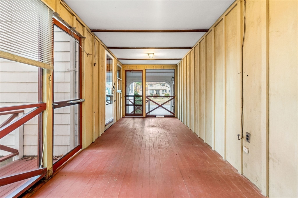 238 Fox Hill Road Burlington, MA 01803 - Photo 34 of 41 Gallery Image 34