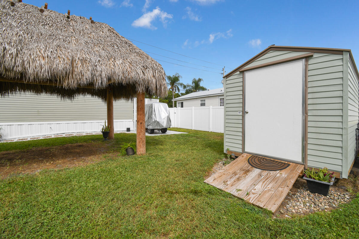 1905 Southwest Locks Road Stuart, FL 34997 - Photo 29 of 32 DSC_6177
