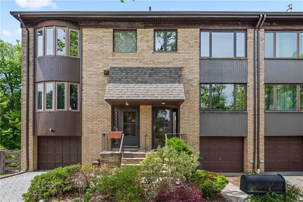 $779,000 | 340 Hillbrook Drive, Unit 340 | Grasmere
