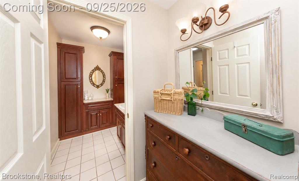 9701 Norman Road Clarkston, MI 48348 - Photo 35 of 47 Gallery Image 35
