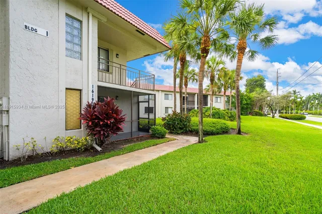 $275,000 | 16193 Saddle Club Road, Unit 102, Weston, FL 33326