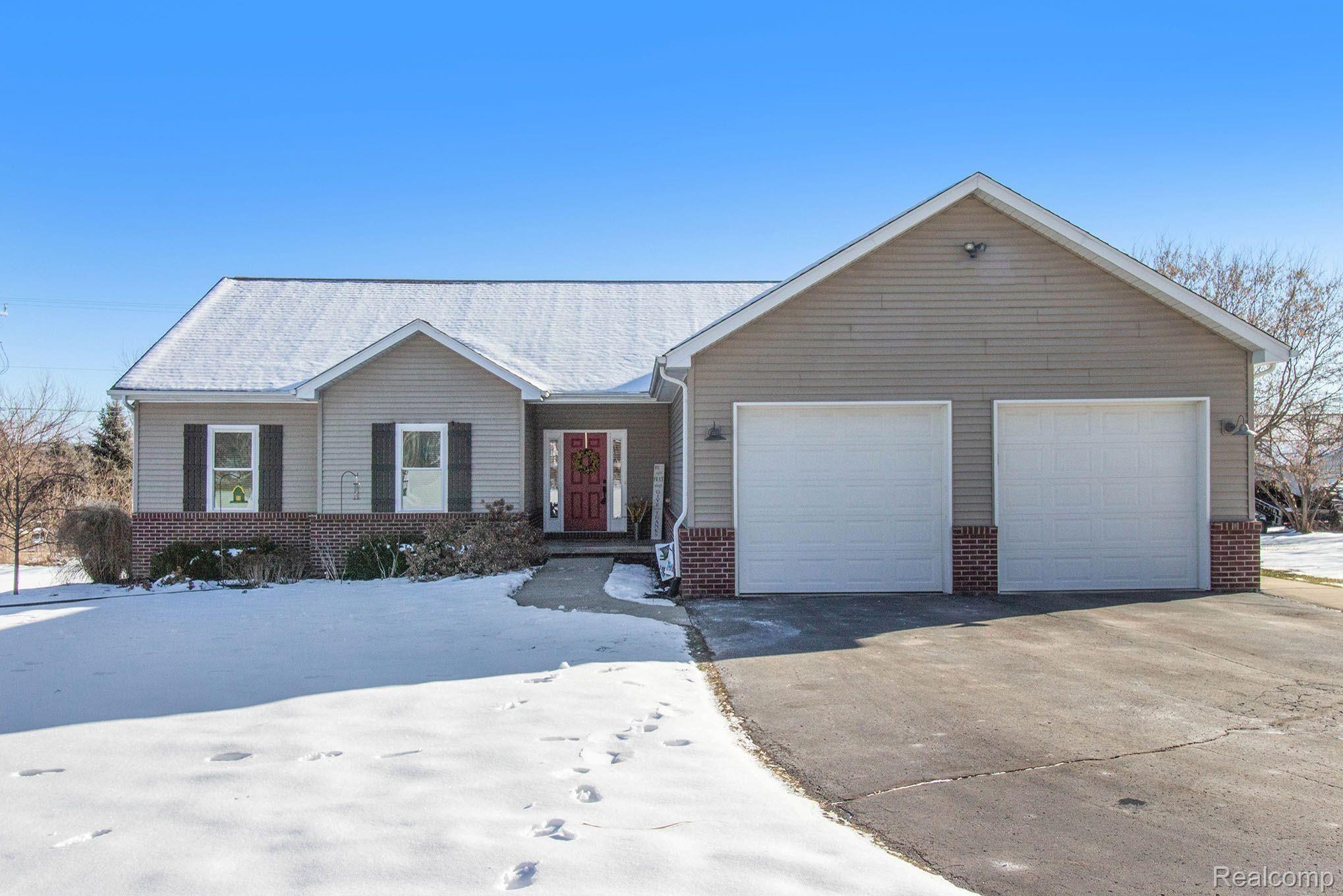 1331 County Farm Road Howell, MI 48843 - Photo 1 of 31 pD0ORj_0.jpeg