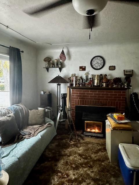142 Camellia Way Modesto, CA 95354 - Photo 2 of 8 a living room with furniture and a fireplace