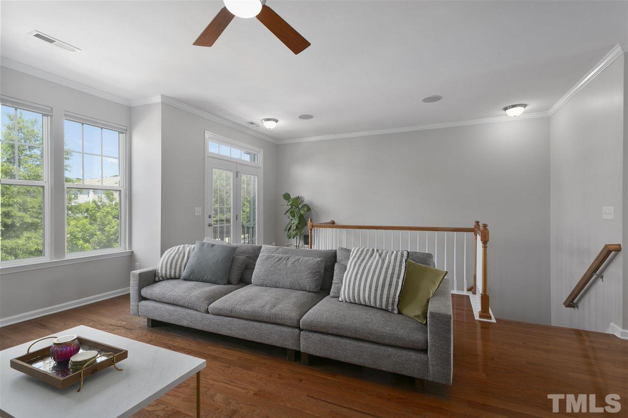 10120 Glen Autumn Road Raleigh, NC 27617 - Photo 4 of 30 Gallery Image 4