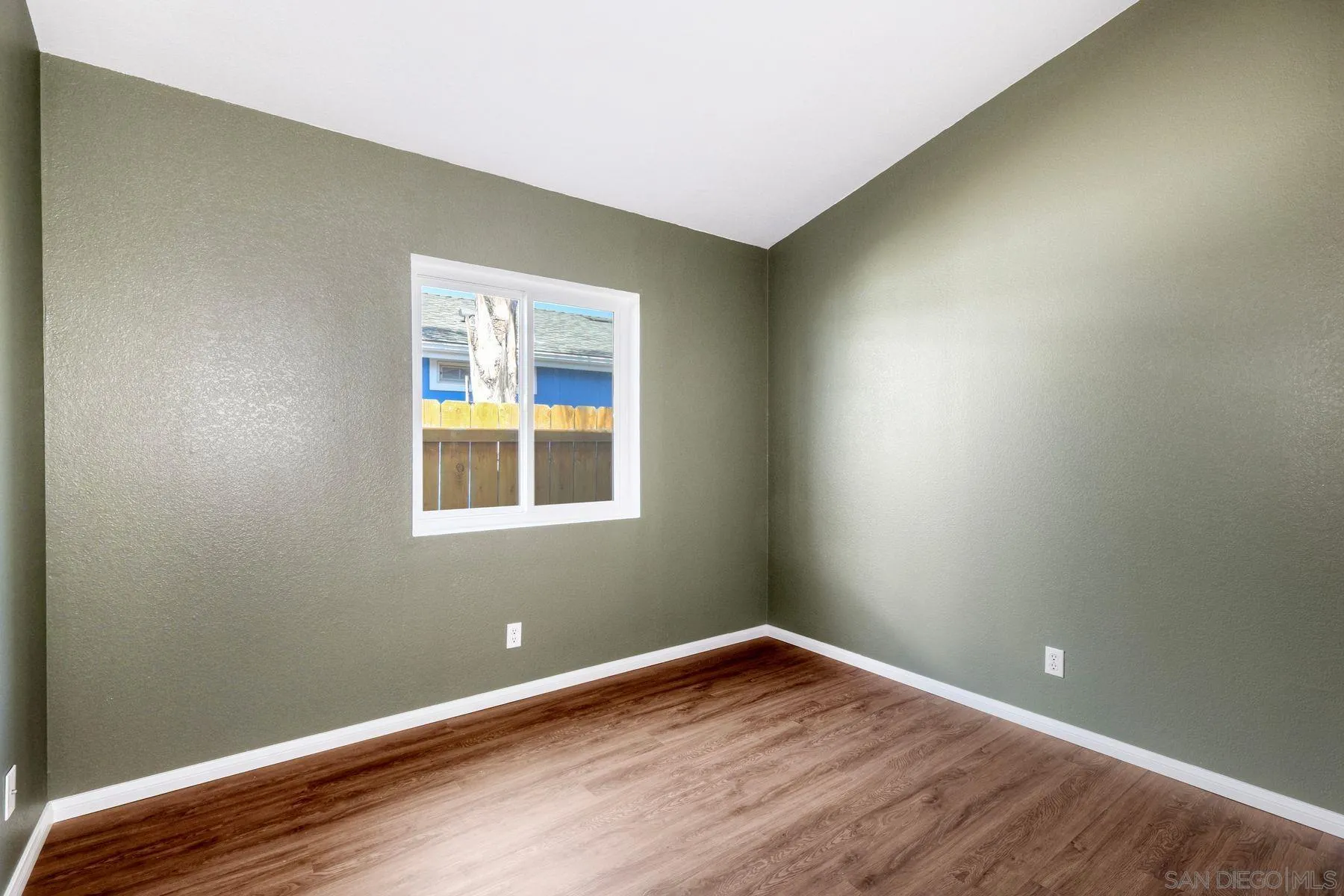 15935 Spring Oaks Road, Unit SPC 34 El Cajon, CA 92021 - Photo 15 of 34