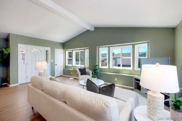 $400,000 | 15935 Spring Oaks Road, Unit SPC 34, El Cajon, CA 92021