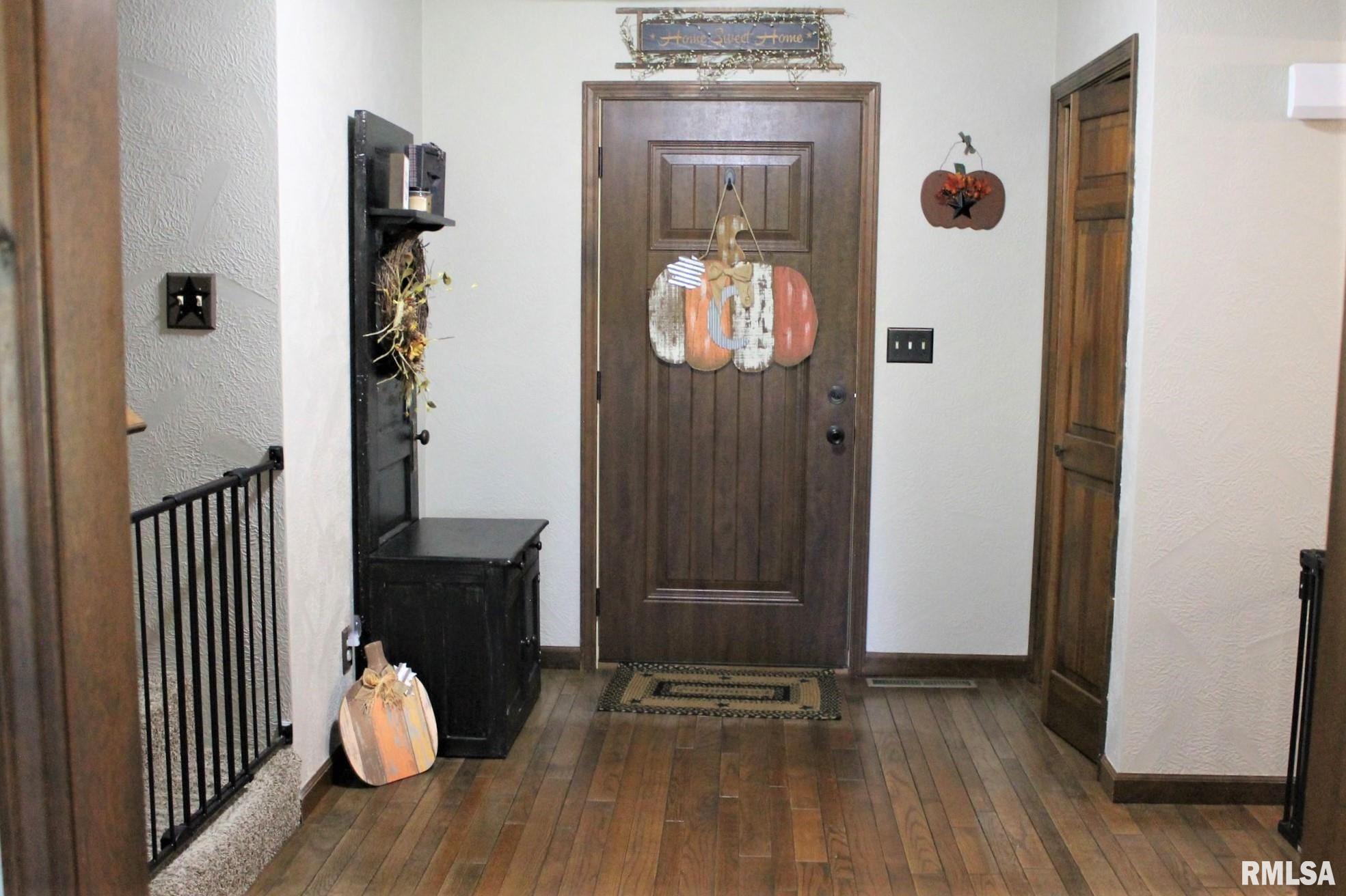 11065 Yellow Banks Road Benton, IL 62812 - Photo 32 of 46 Gallery Image 32