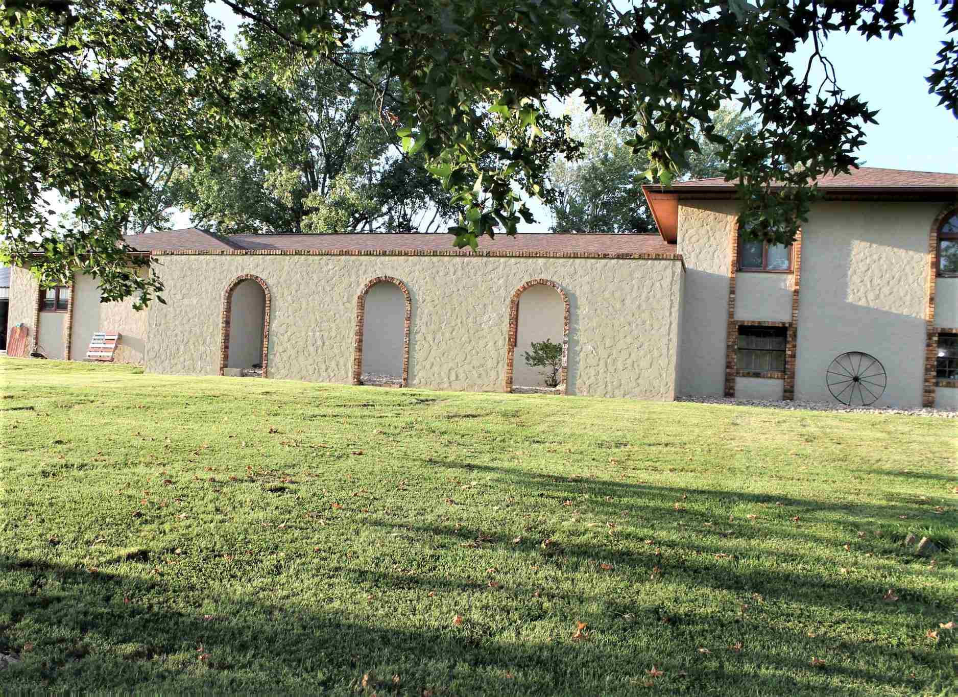 11065 Yellow Banks Road Benton, IL 62812 - Photo 44 of 46 Gallery Image 44