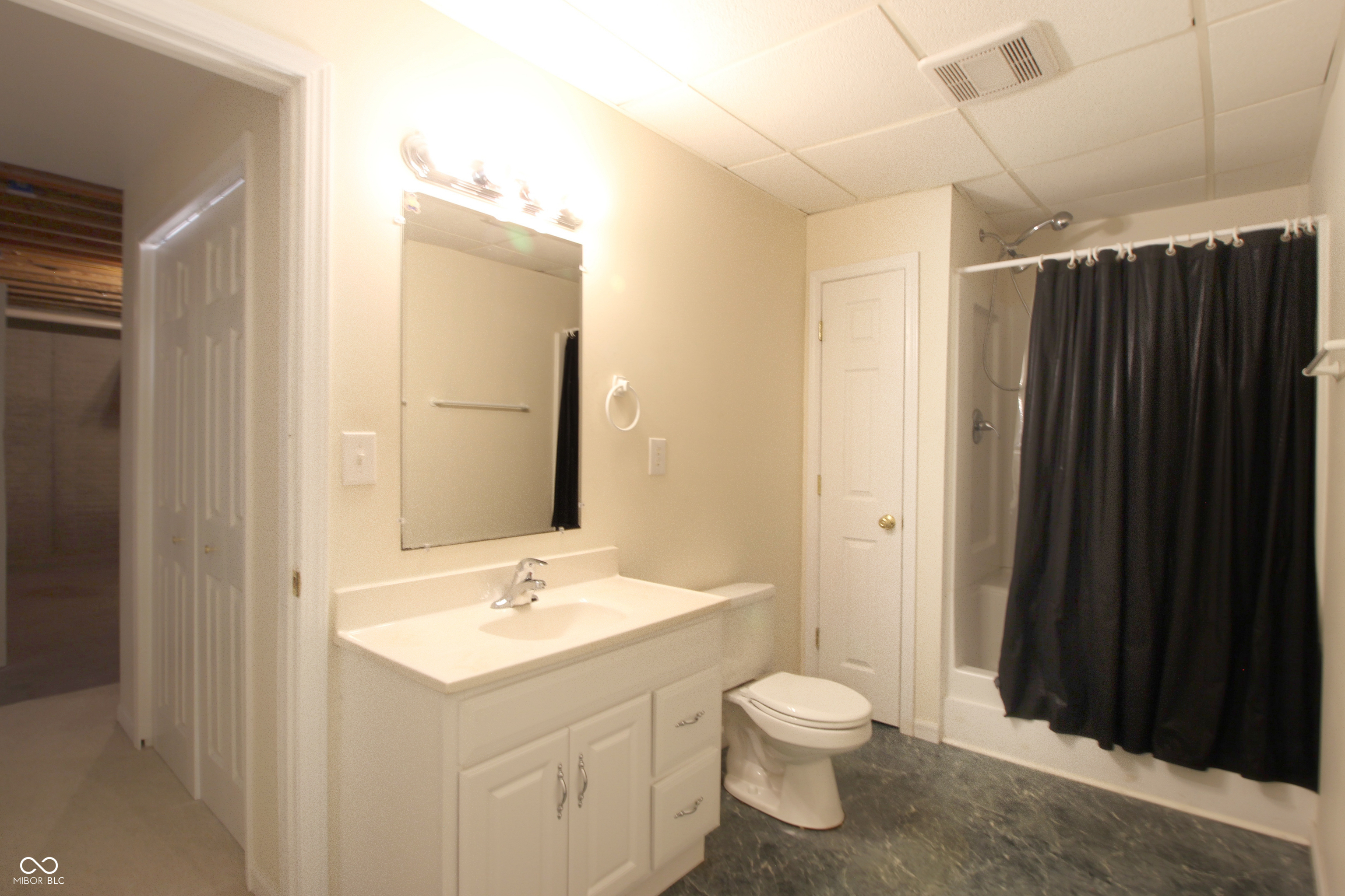 5140 Bull Run Columbus, IN 47203 - Photo 21 of 26