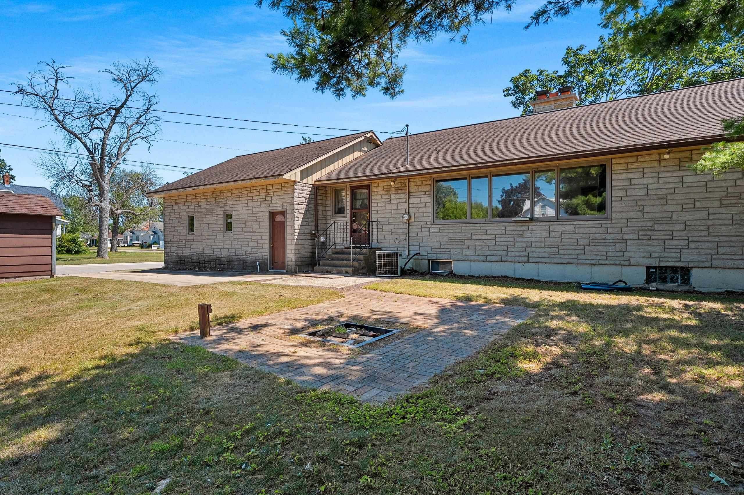 357 Jefferson Street Oconto, WI 54153 - Photo 46 of 62