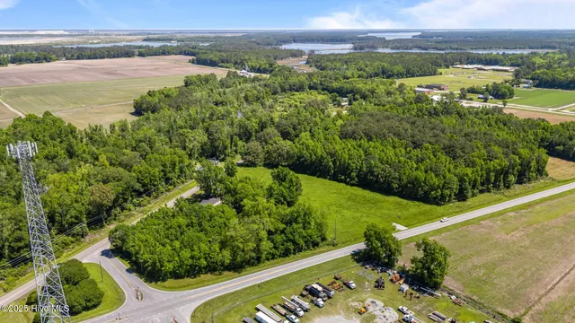 $55,000 | 24573 Nc 33 & Sr 1965, Aurora, NC 27806