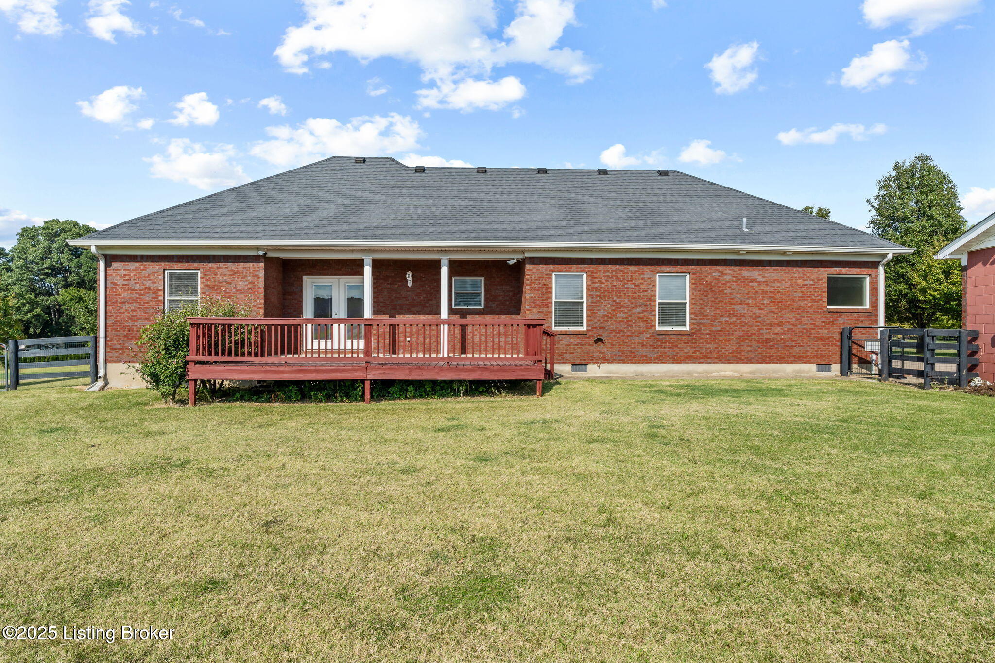 153 Spring Farm Trail Shepherdsville, KY 40165 - Photo 36 of 43 Back Yard