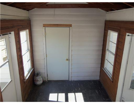 52261 Portage Road South Bend, IN 46628 - Photo 11 of 17 Gallery Image 11