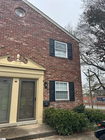 $160,000 | 2530 East North Street, Unit 8L, Greenville, SC 29615