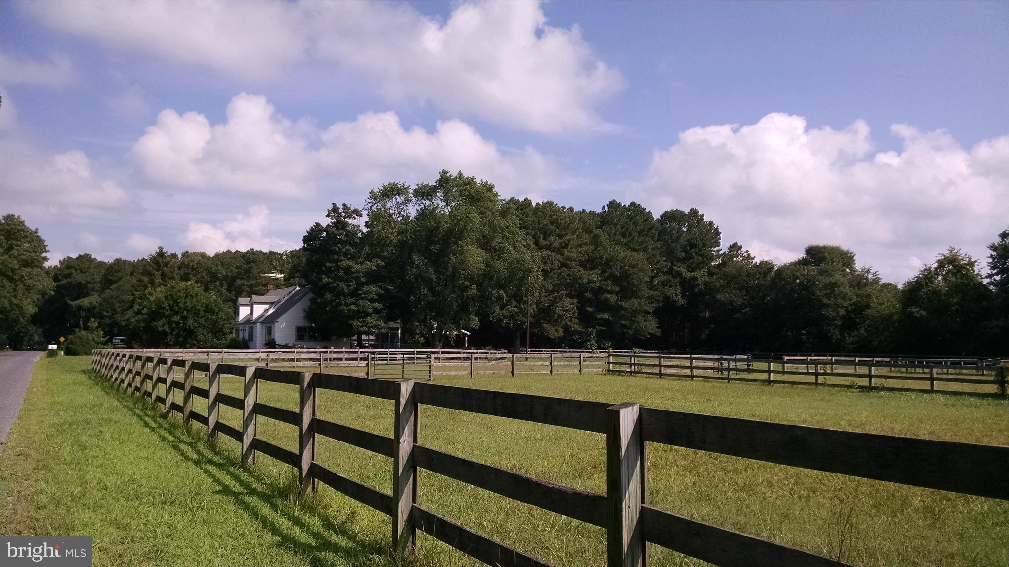 Your approach to the property from the east