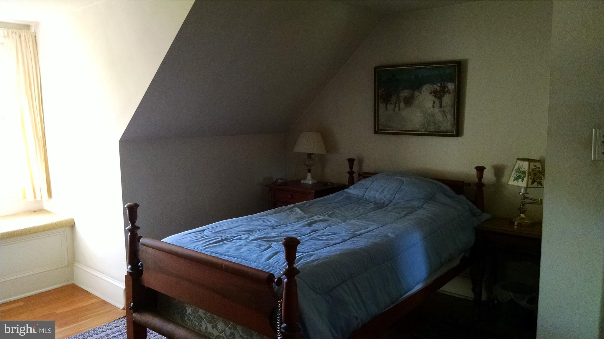 5911 Newton Road Preston, MD 21655 - Photo 23 of 30 Second Floor smaller Bedroom