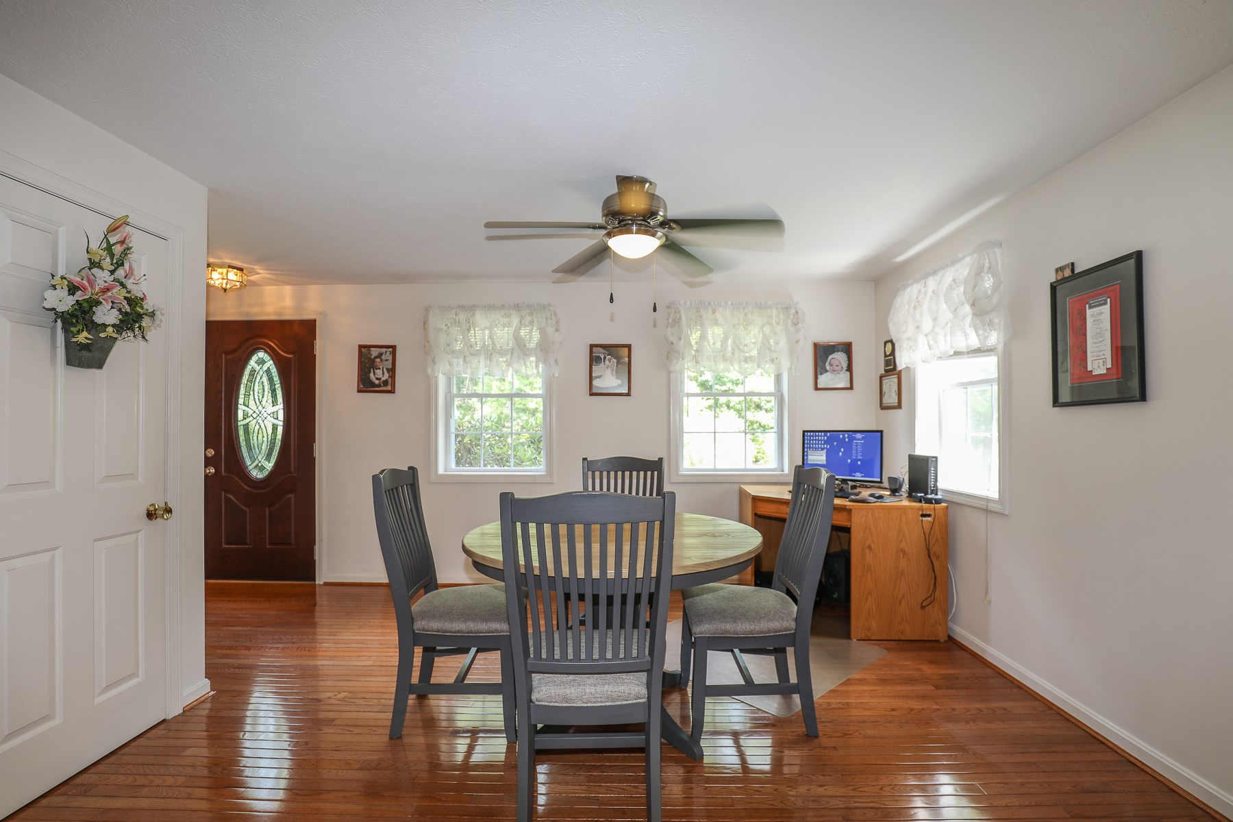 78 Wason Road Hudson, NH 03051 - Photo 2 of 27