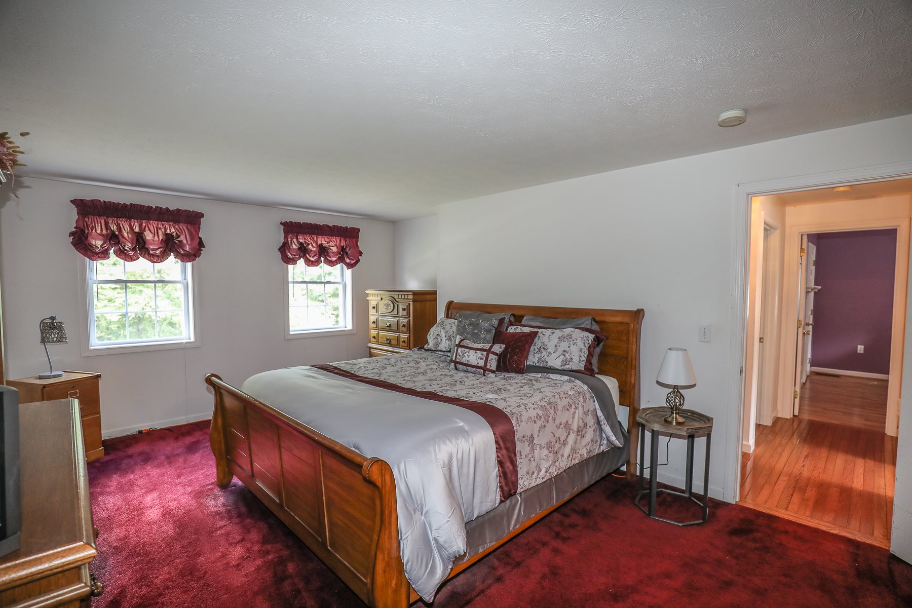 78 Wason Road Hudson, NH 03051 - Photo 16 of 27