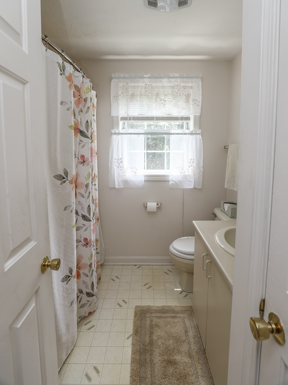 78 Wason Road Hudson, NH 03051 - Photo 20 of 27