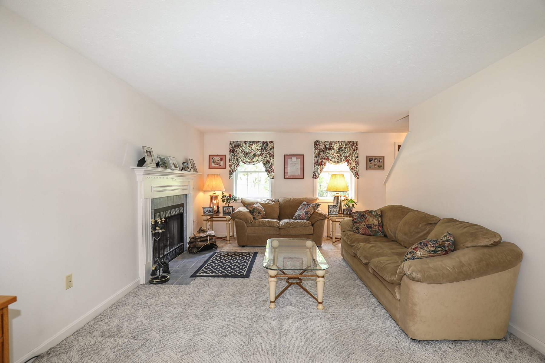 78 Wason Road Hudson, NH 03051 - Photo 5 of 27