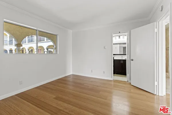 $3,680 | 1033 6th Street, Unit 212, Santa Monica, CA 90403