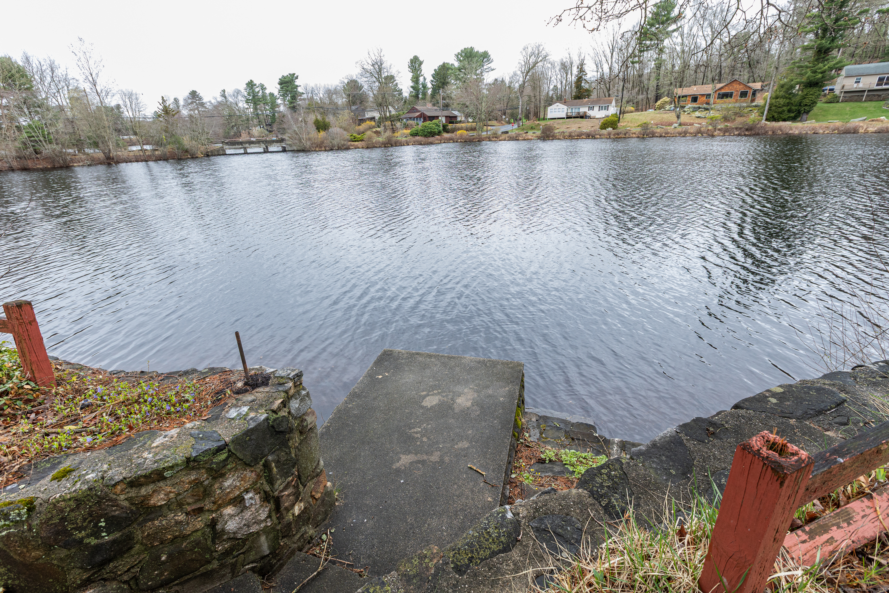 24 Echo Point Road Guilford, CT 06437 - Photo 12 of 30