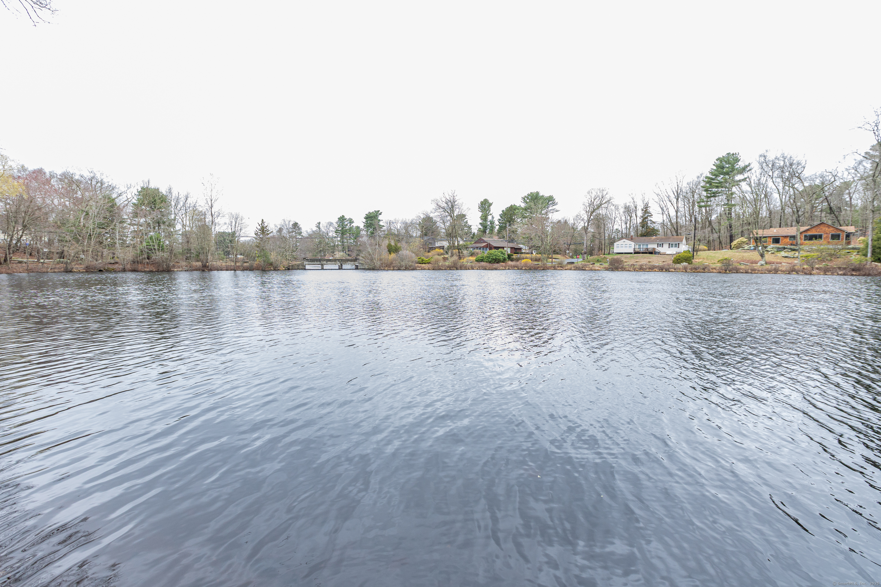 24 Echo Point Road Guilford, CT 06437 - Photo 13 of 30