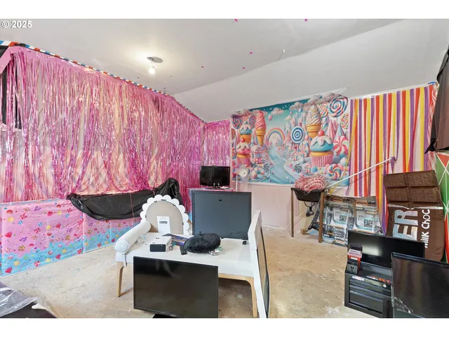 $248,000 | 1436 South Fun River Place, Lincoln City, OR 97367